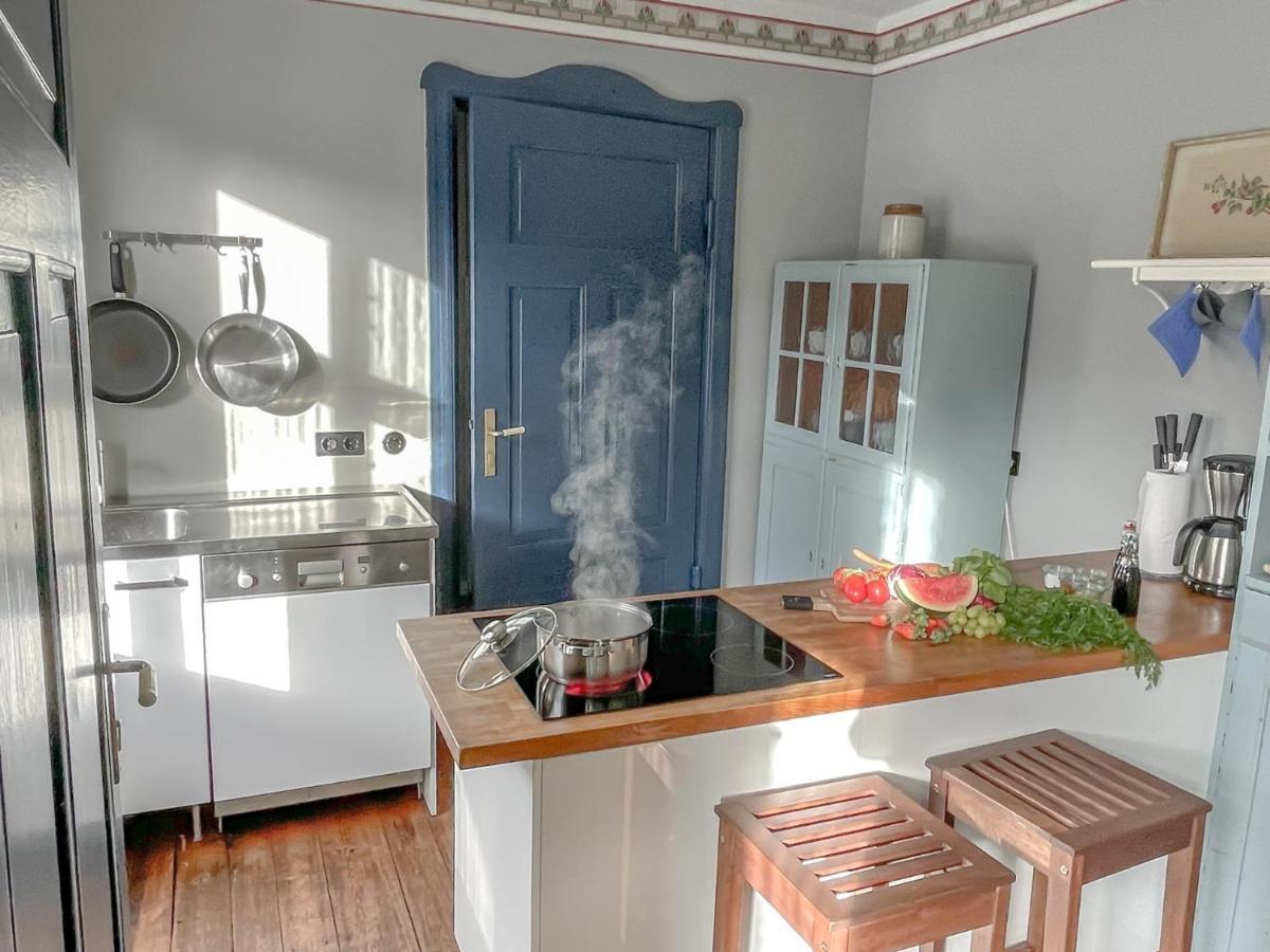 traumHaff denkmalgeschützter Amalienhof Sauna, offener Kamin, Hund Ahlbeck  Exterior foto